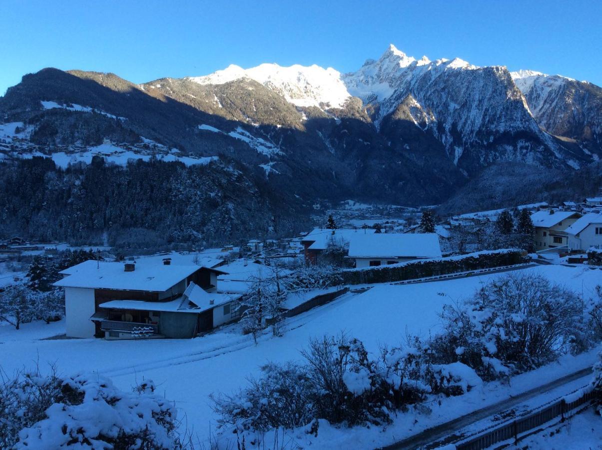 Komfortable Ferienwohnung mit herrlicher Aussicht Sautens Exterior foto
