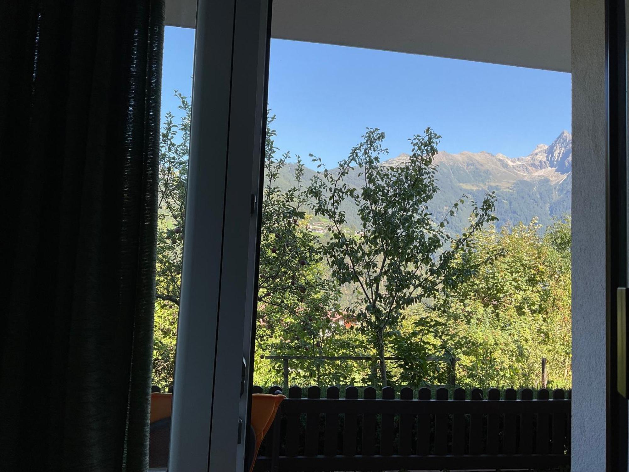 Komfortable Ferienwohnung mit herrlicher Aussicht Sautens Exterior foto